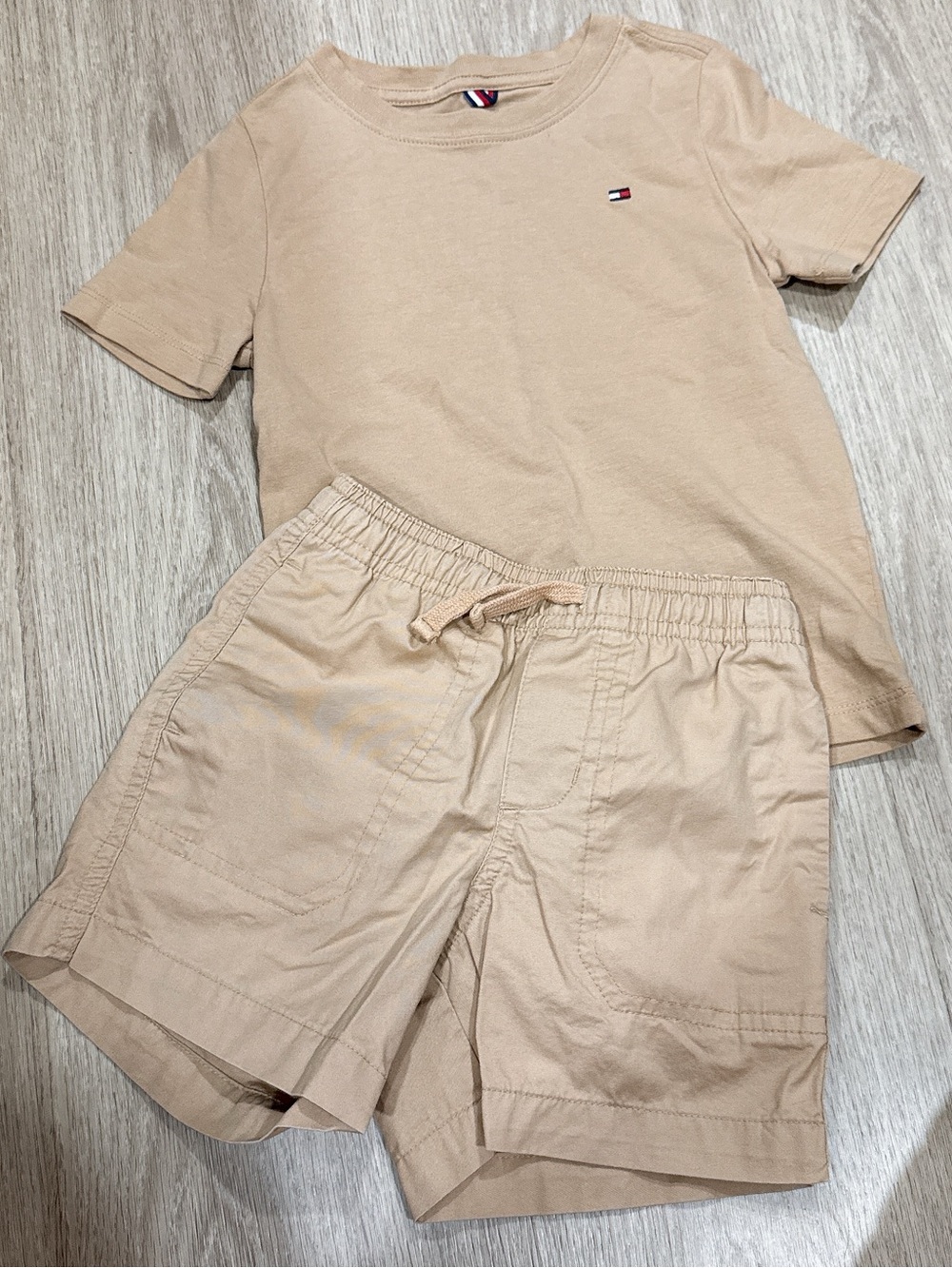 Tommy Hilfiger Kids Beige Short Sleeve Tee & Shorts Set
